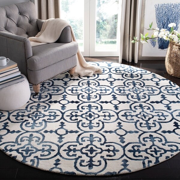 Safavieh Handmade Dip Dye Glinda Watercolor Vintage Boho Wool Rug. Opens flyout.