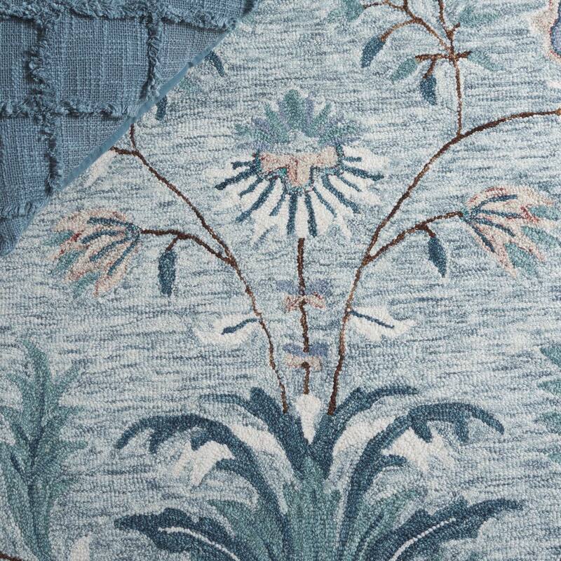 SAFAVIEH Handmade Blossom Caterina Modern & Contemporary Wool Rug