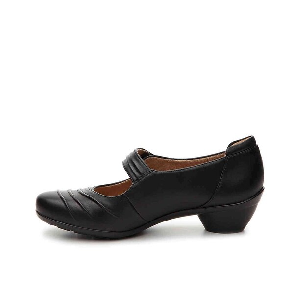 mary jane shoes naturalizer