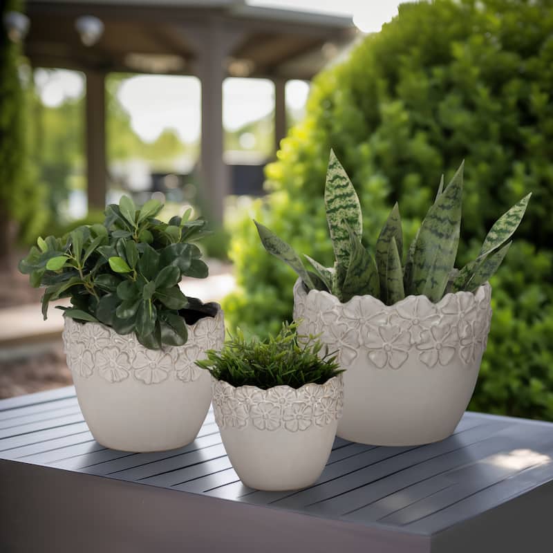 Sagebrook Home 6" Ceramic Iridescent Floral Crown Planter, Ivory