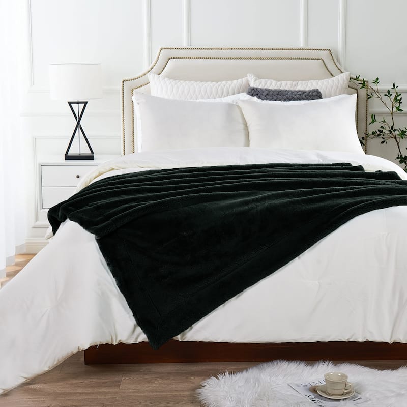 Home Soft Things FoxFauxFur Throw 50"x60"/60"x80"
