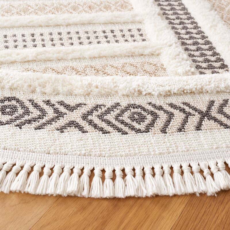 SAFAVIEH Urban Smriti Geometric Rug