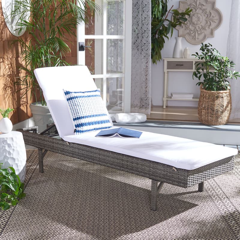 SAFAVIEH Outdoor Sanaa Sun Lounger with Cushion - 25Wx77Dx41H - Grey Brown/White