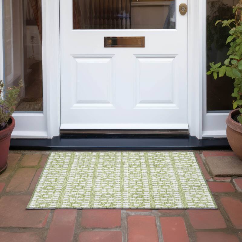 Machine Washable Indoor/ Outdoor Contemporary Imprints Chantille Rug - Aloe - 1'8" x 2'6"