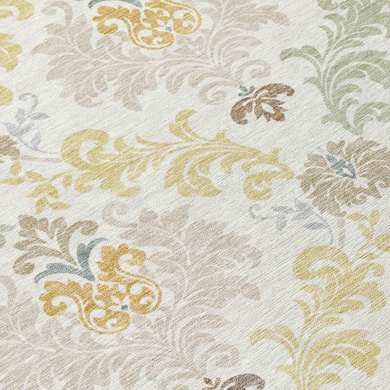 Machine Washable Indoor/ Outdoor Damask Patna Chantille Rug