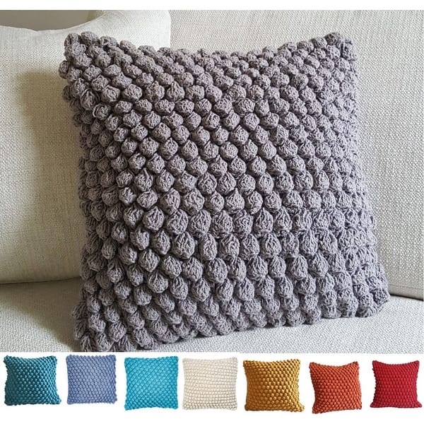 https://ak1.ostkcdn.com/images/products/is/images/direct/07ca2db736df02d314f06270d7a6235c7c473387/Orbit-Ball-Cotton-18-Inch-Decorative-Throw-Pillow.jpg?impolicy=medium
