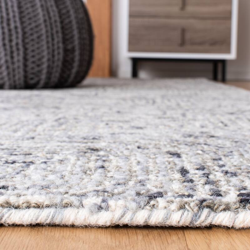 SAFAVIEH Handmade Aspen Arina Bohemian & Eclectic Tribal Wool