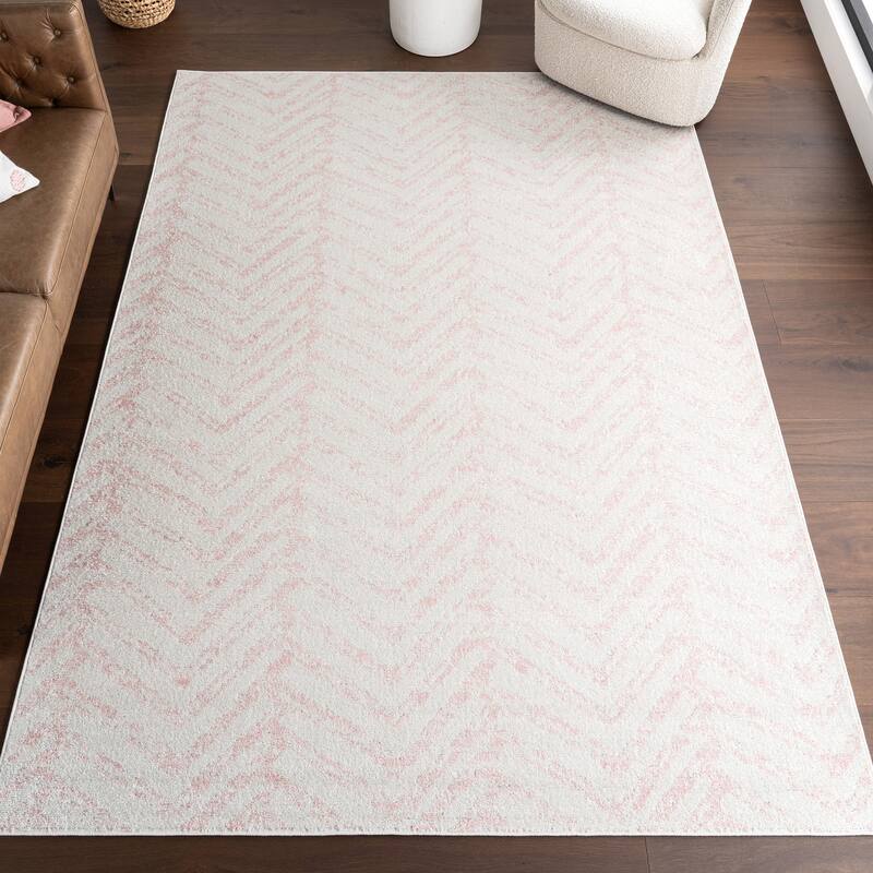Nuloom Sasha Faded Chevron Area Rug - 5' x 7'5" - Pink