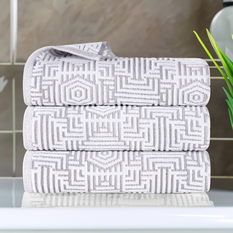 Superior Jasper Cotton Modern Geometric Jacquard Bath Towel Set of 3 - Platinum