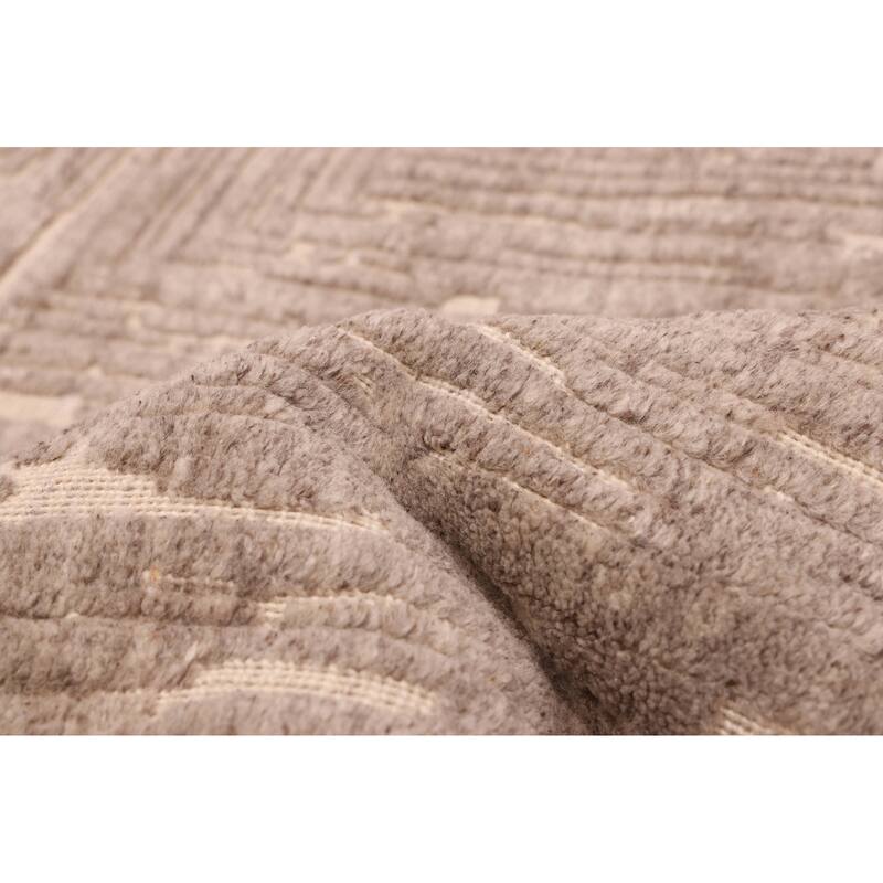 ECARPETGALLERY Hand Loomed Elysian Taupe Wool Rug - 8'0 x 9'9