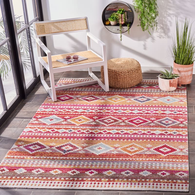 SAFAVIEH Montage Pelin Indoor/ Outdoor Waterproof Patio Backyard Rug