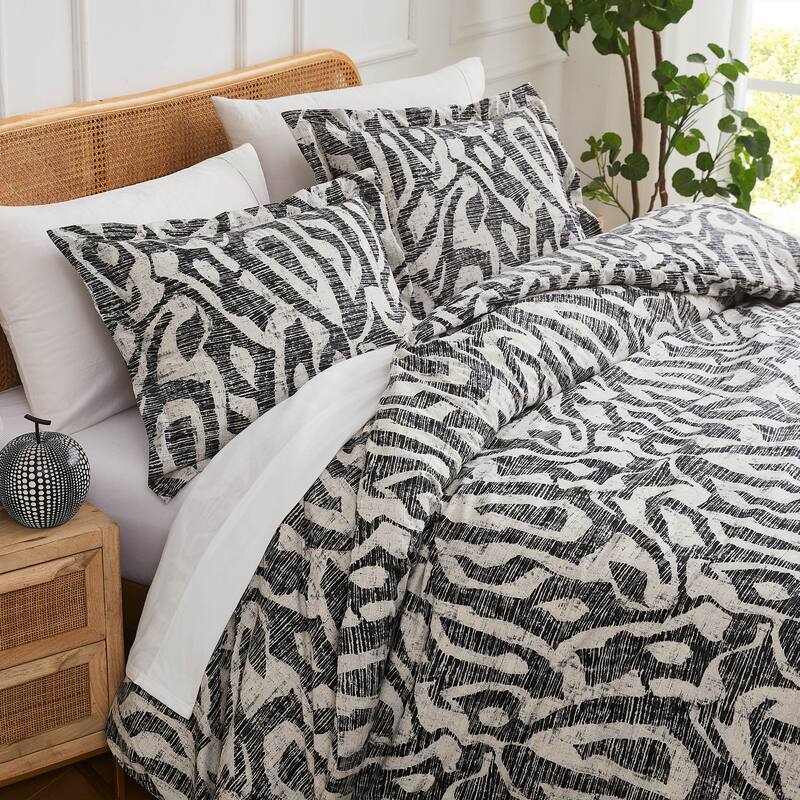 Khari 3-piece comforter set