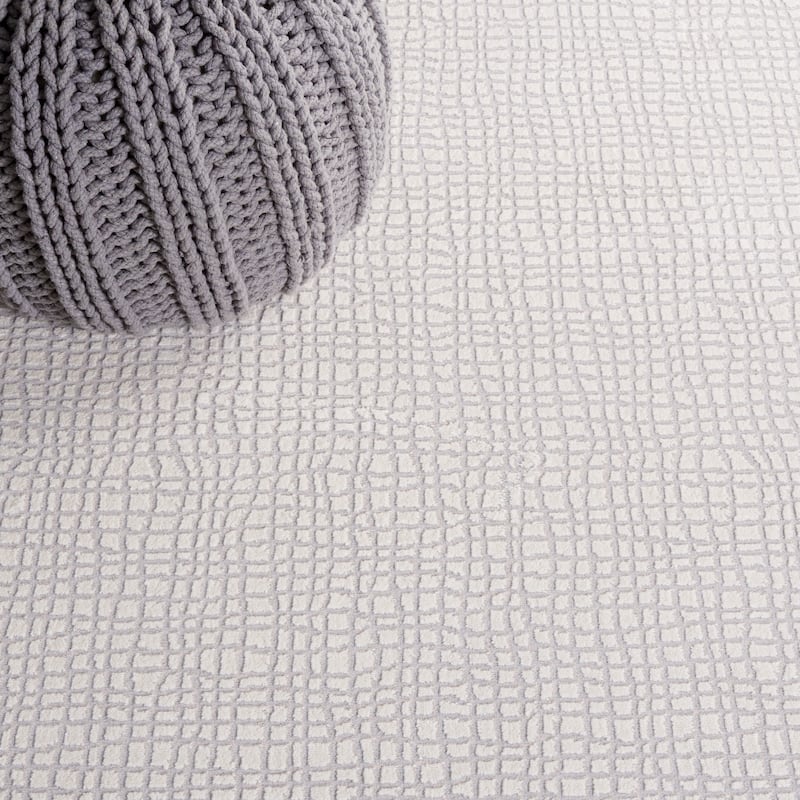 SAFAVIEH Continental Jeltina Modern Rug