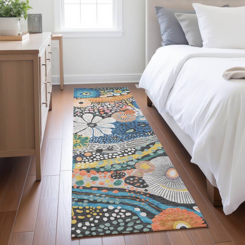 Machine Washable Indoor/ Outdoor Whimsy Floral Chantille Rug