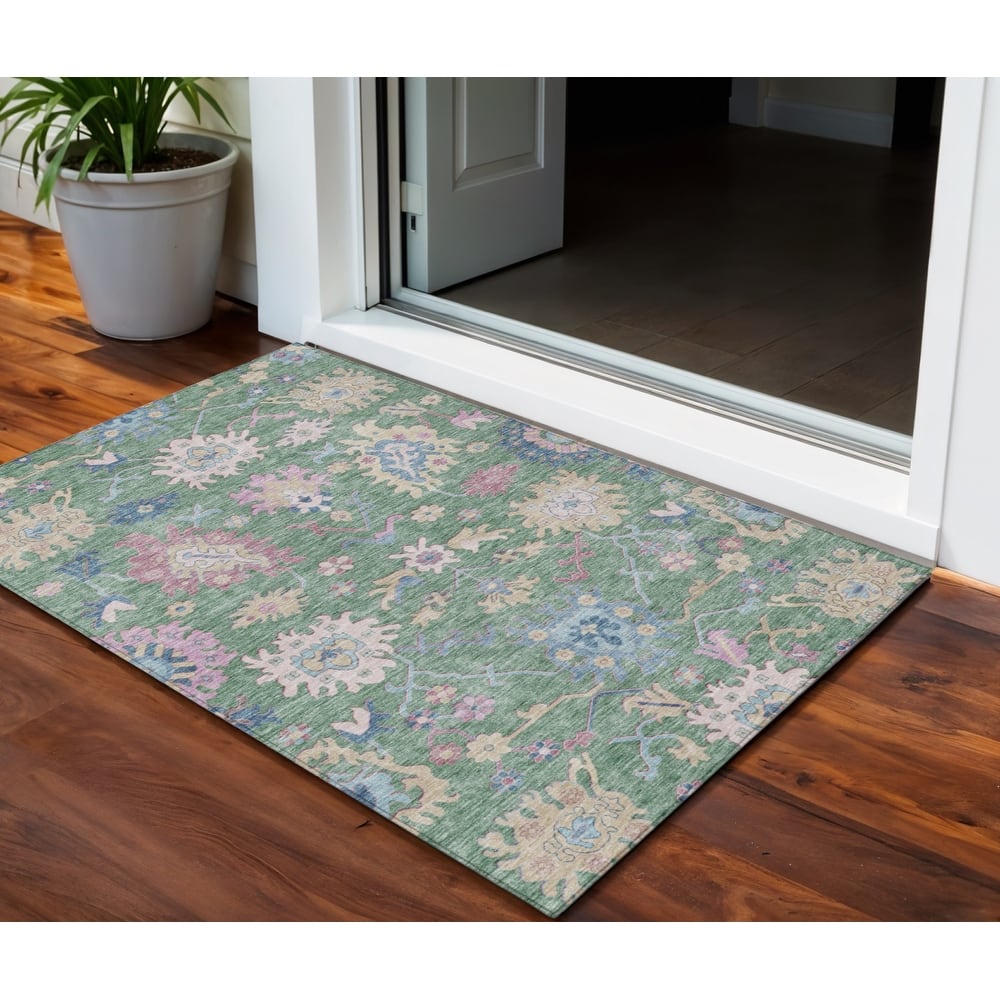 HomeRoots Floral Transitional Rectangle Outdoor Rug