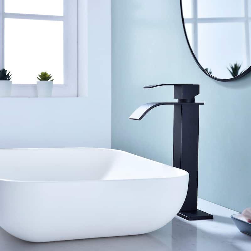 11" Tall Matte Black Single-Handle Single-Hole Basin Faucet