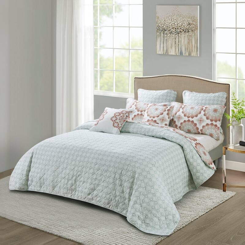 Serenta 7-piece Bedspread Quilt Set