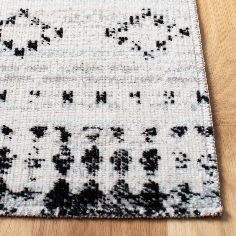 SAFAVIEH Montage Aimi Indoor/ Outdoor Waterproof Patio Backyard Rug