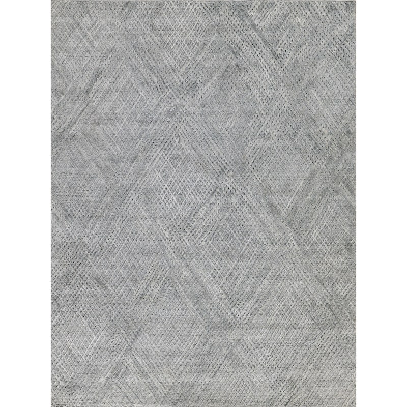 EXQUISITE RUGS Crescendo Hand-loomed Bamboo Silk Silver Area Rug.