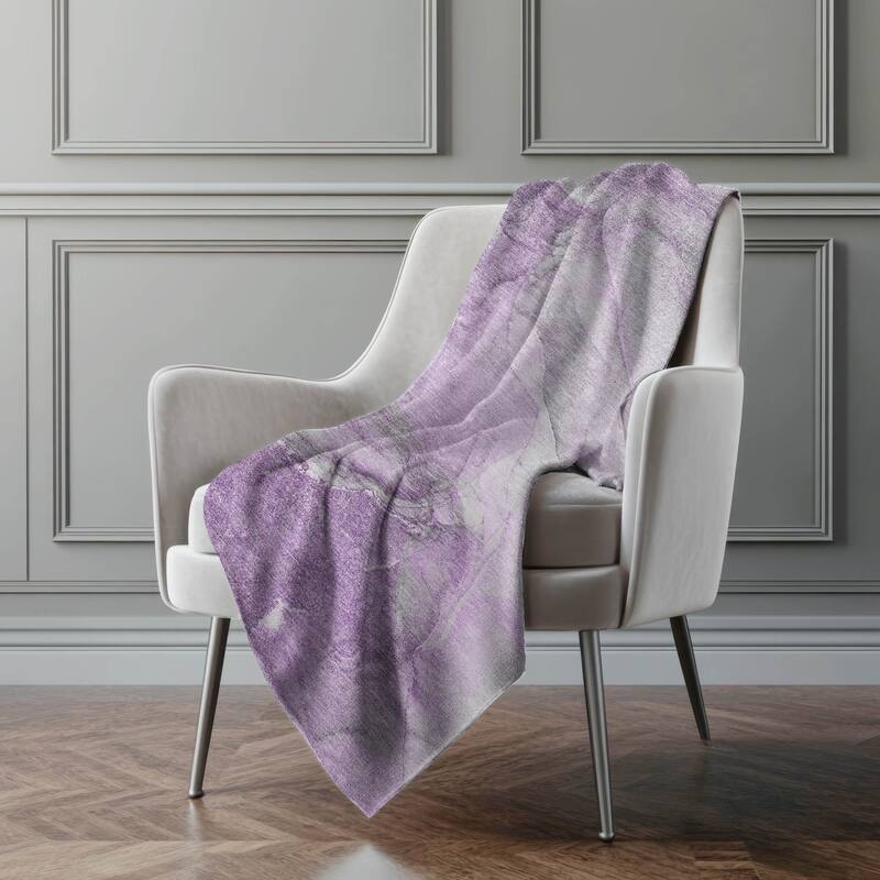 Premium Machine Washable Contemporary Sherpa Throw Blanket - Lilac - 4'2" x 5'10"