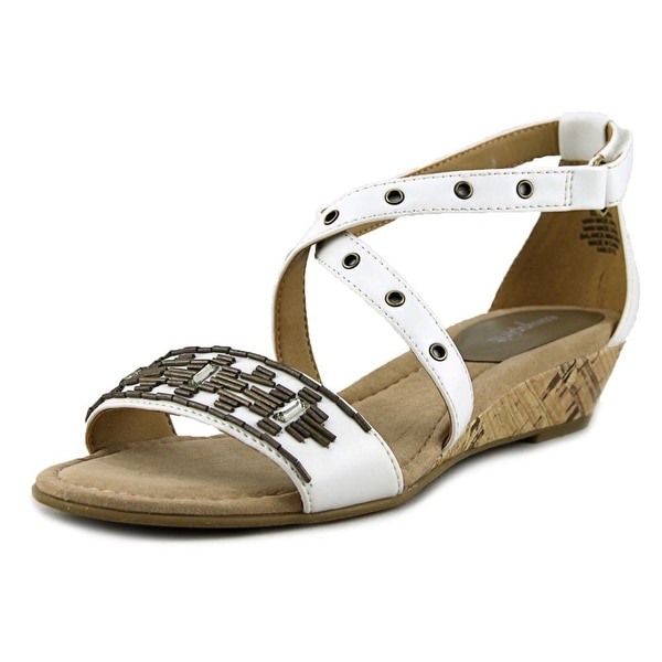 easy spirit womens white sandals