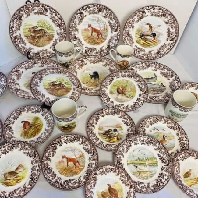 Spode Woodland Dinner Plate Birds Motif - 10.5