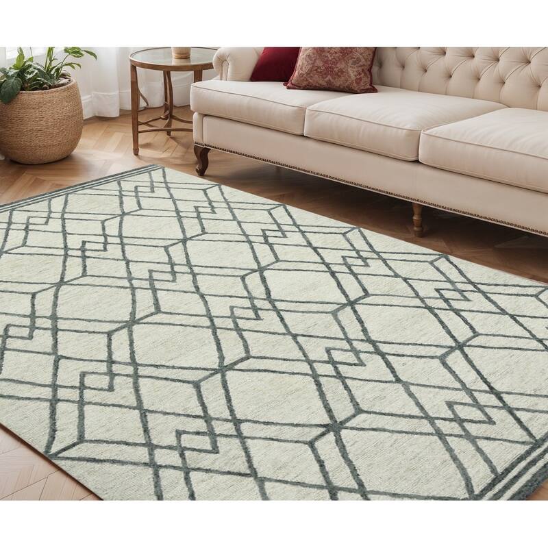 HomeRoots Geometric Lodge Rectangle Area Rug - 96.00 in. x 60.00 in.  x 0.35 in.