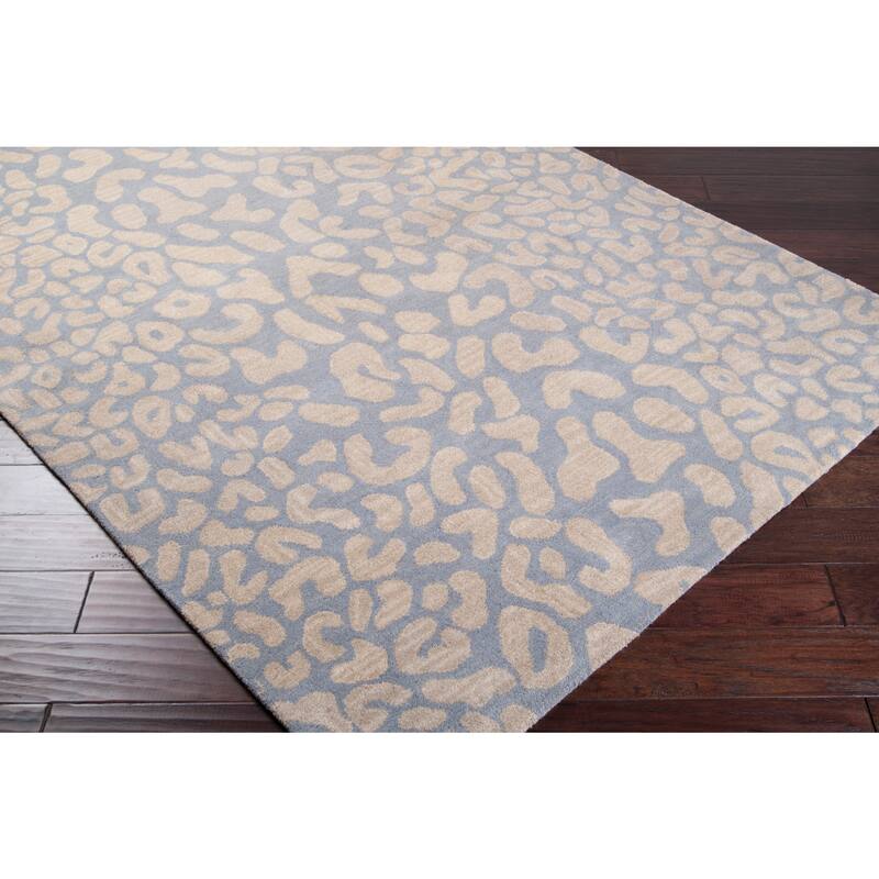 Hand-tufted Jungle Animal Print Wool Area Rug