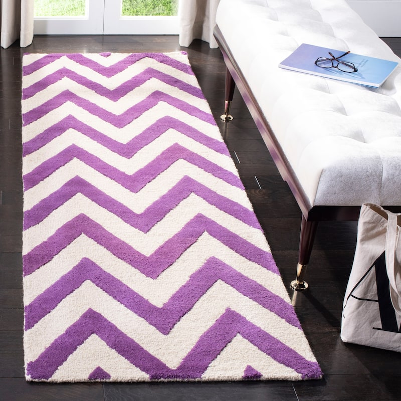 SAFAVIEH Handmade Cambridge Hicran Modern Moroccan Wool Rug - 2'6" x 12' Runner - Purple/Ivory