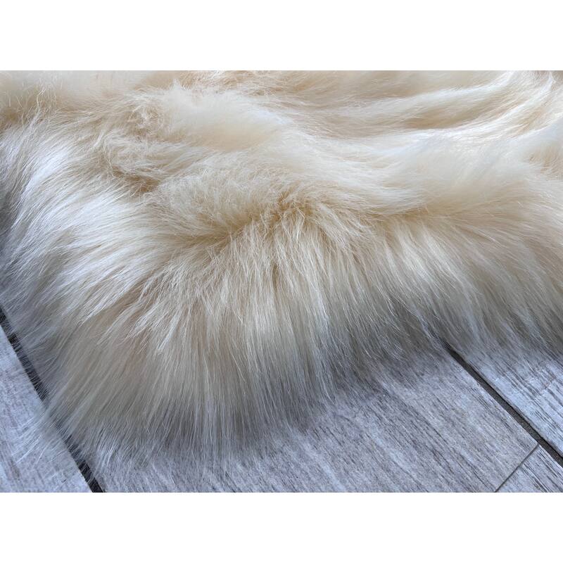 Silver Orchid Luxurious Faux Bison Skin Shag Rug