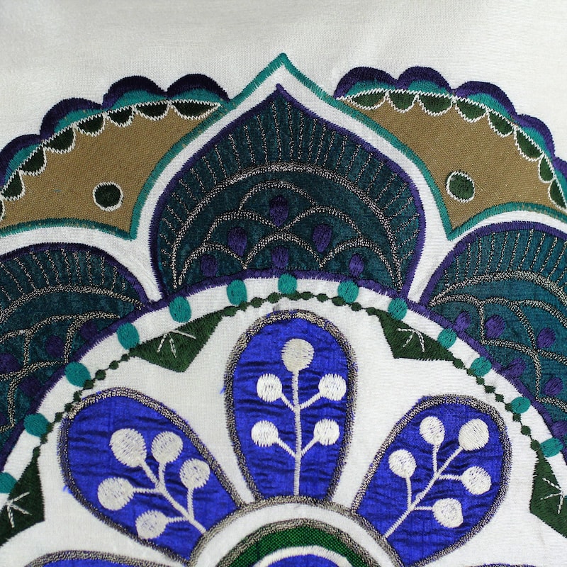 Handmade Teal Bouquet Polyester Applique Cushion Cover Pair (India)