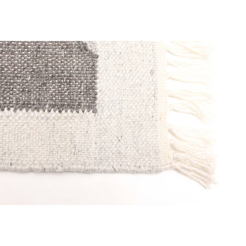 ECARPETGALLERY Flat-Weave Ankara FW Light Grey Wool Kilim - 5'2 x 7'8