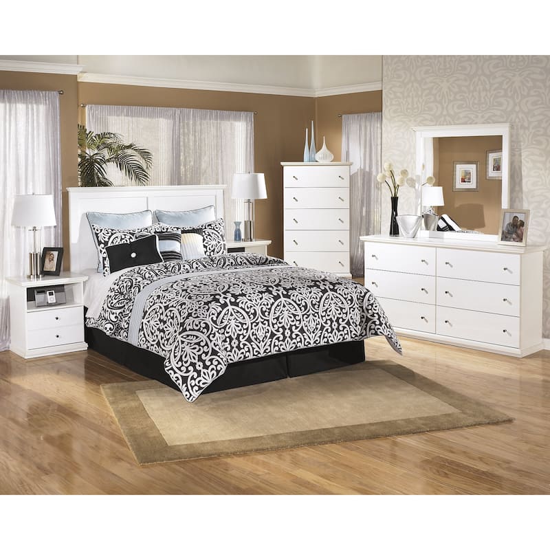 Signature Designs by Ashley Bostwick Shoals Dresser