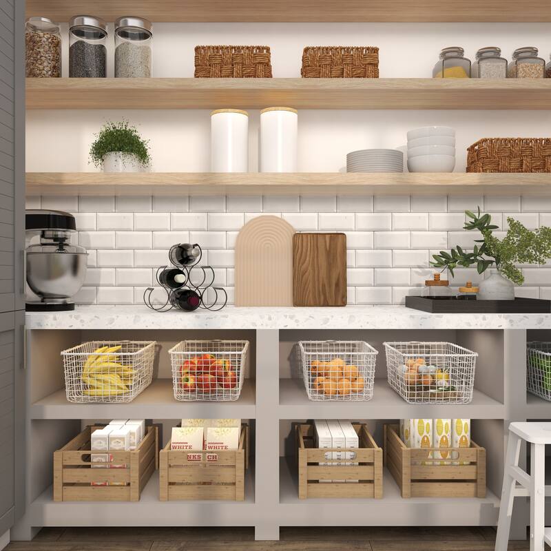 Black Metal Minimalistic 6 Bottle Wine Rack with Curved Holders