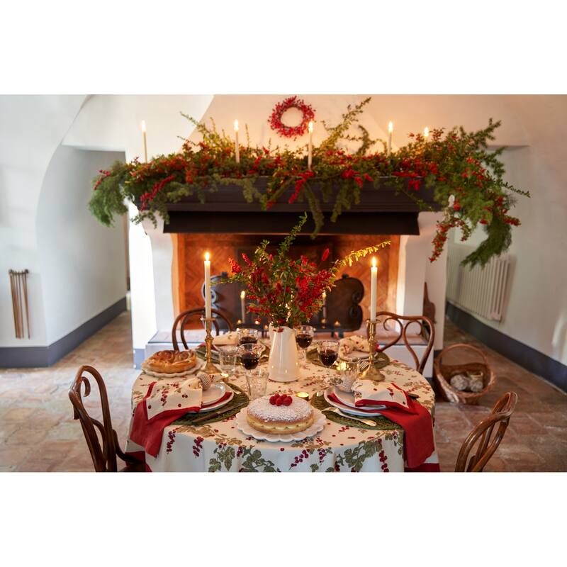 Gooseberry Square Red/ Green Cotton Tablecloth