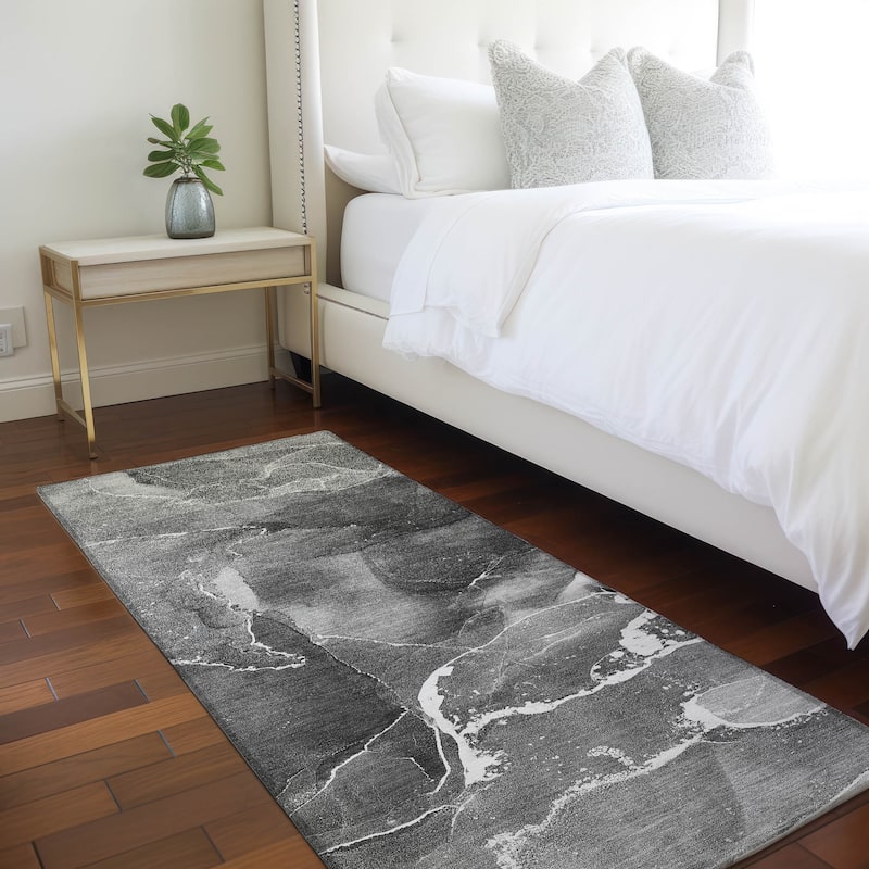 Machine Washable Indoor/ Outdoor Chantille Abstract Gray Rug - Gray - 2'3" x 7'6"