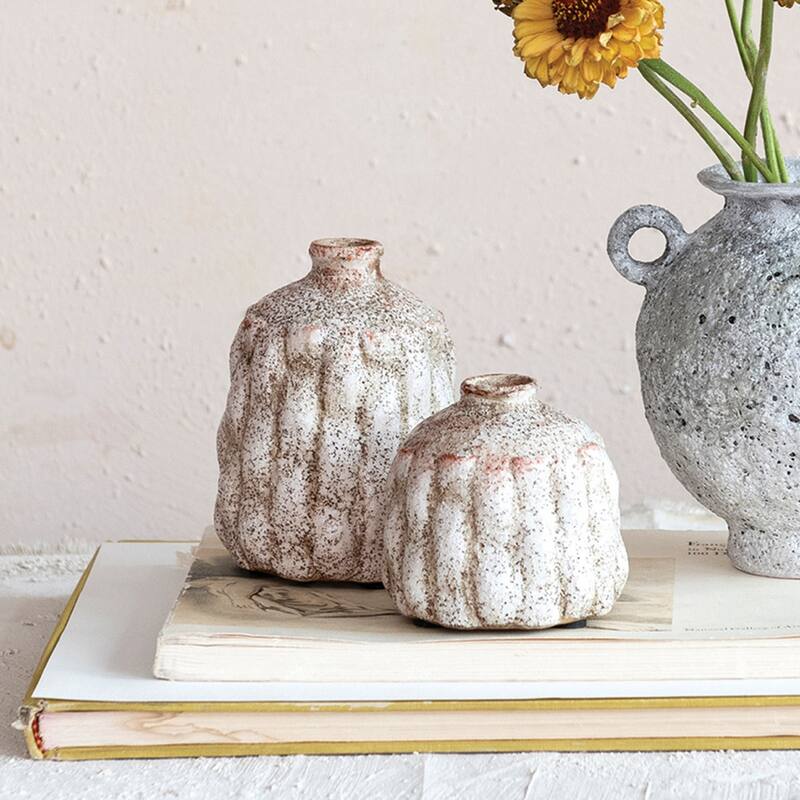 Terra-cotta Vases with Raised Rectangles Pattern, Set of 2