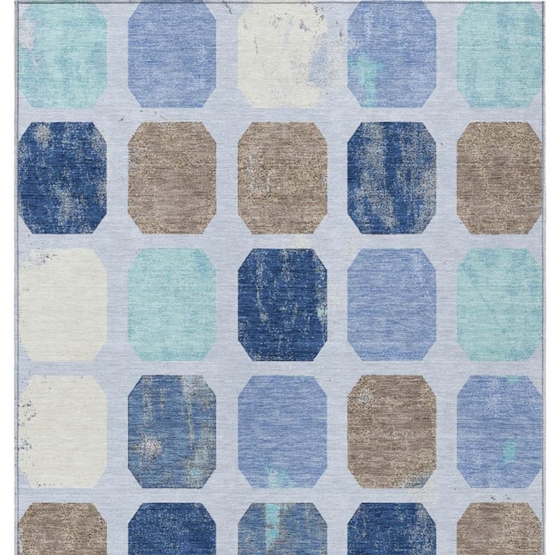 HomeRoots Geometric Transitional Rectangle Outdoor Rug