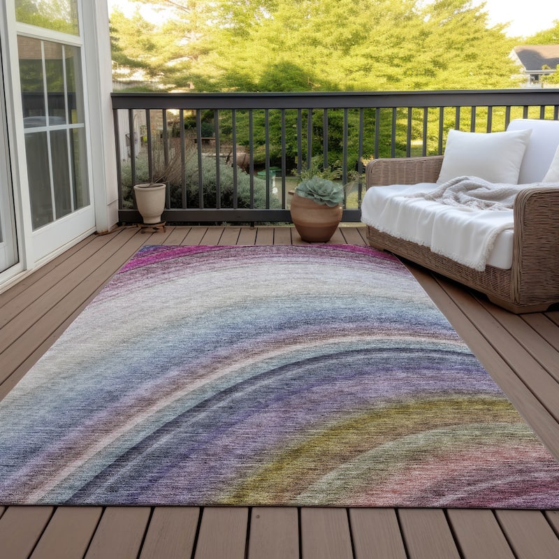 Machine Washable Indoor/ Outdoor Chantille Abstract Wave Rug