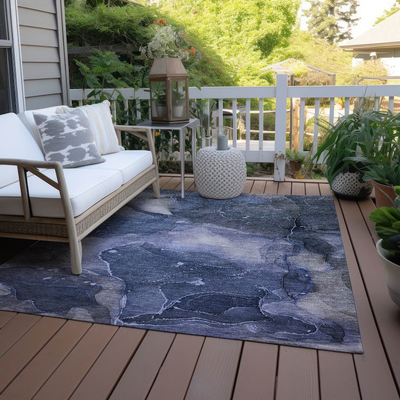Machine Washable Indoor/ Outdoor Abstract Chantille Rug