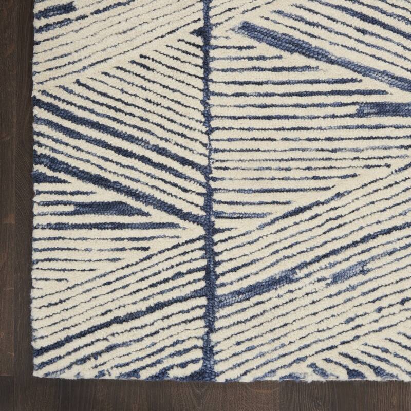 Feda Power Loomed Abstract Modern Soft Area Rug By HomeRoots - 87' X '63' X '0.6