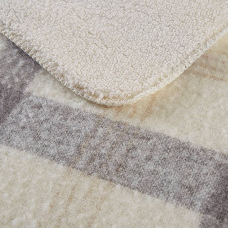 Woolrich Bloomington Fake Wool to Sherpa Throw 50x60"