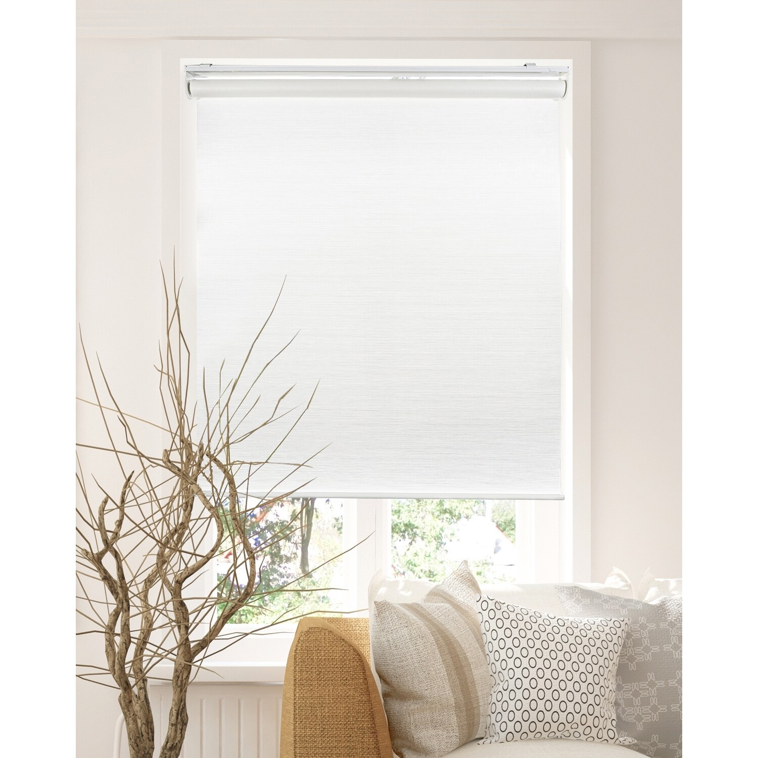 Cordless store roller shades