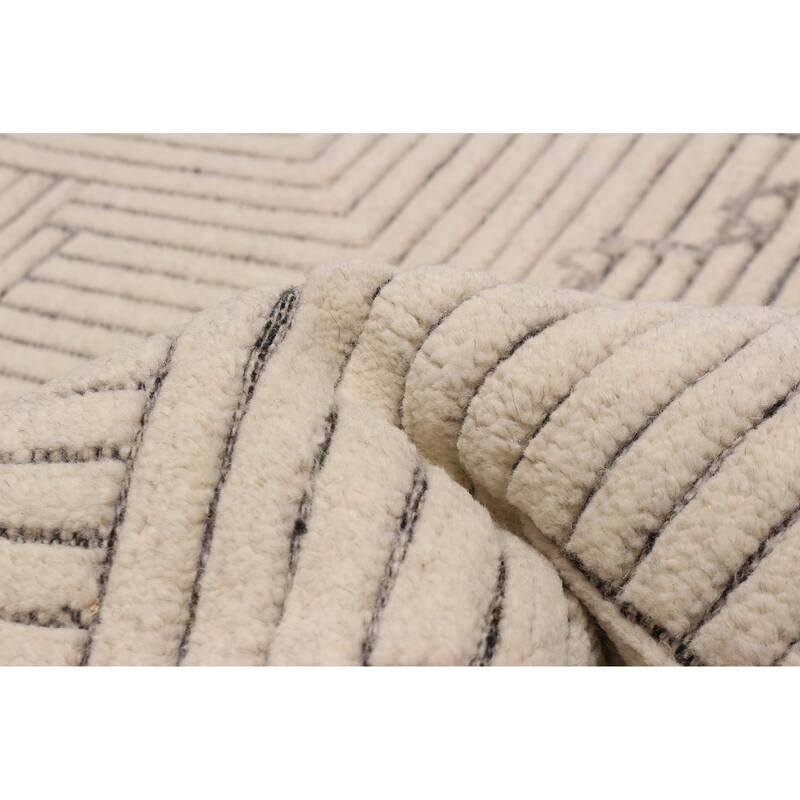 ECARPETGALLERY Hand-knotted Tangier Ivory Wool Rug - 7'10 x 10'2