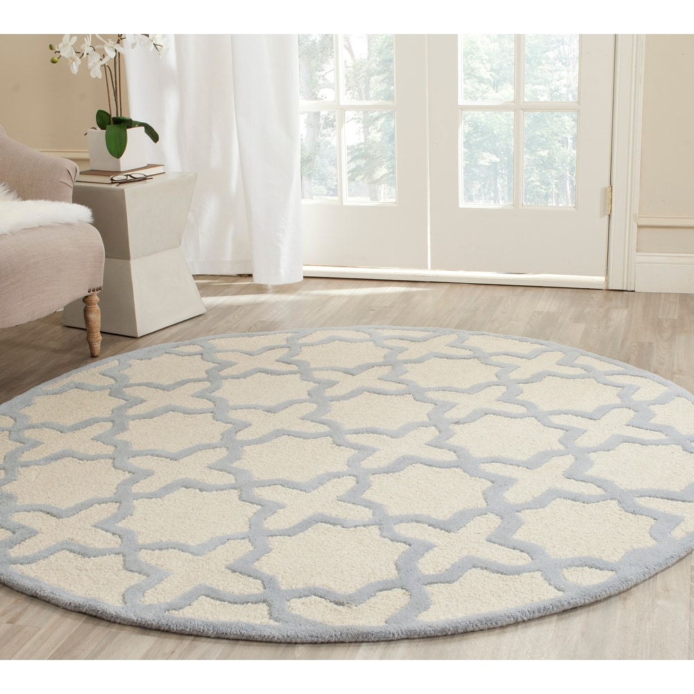 SAFAVIEH Handmade Cambridge Remedios Geometric Wool Rug