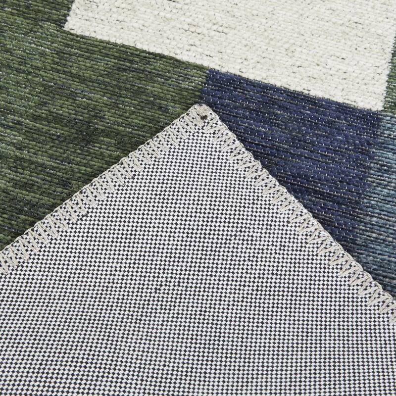 Huberto Modern Striped Indoor/Outdoor Area Rug