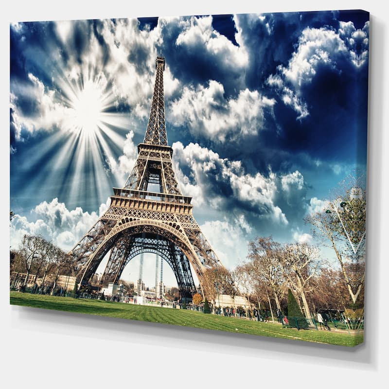 Magnificent Eiffel Tower View - Skyscape Large wall art canvas - Bed ...