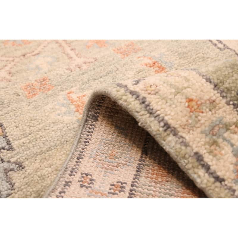 ECARPETGALLERY Hand-knotted Jules Serapi Light Green Wool Rug - 2'6 x 8'0