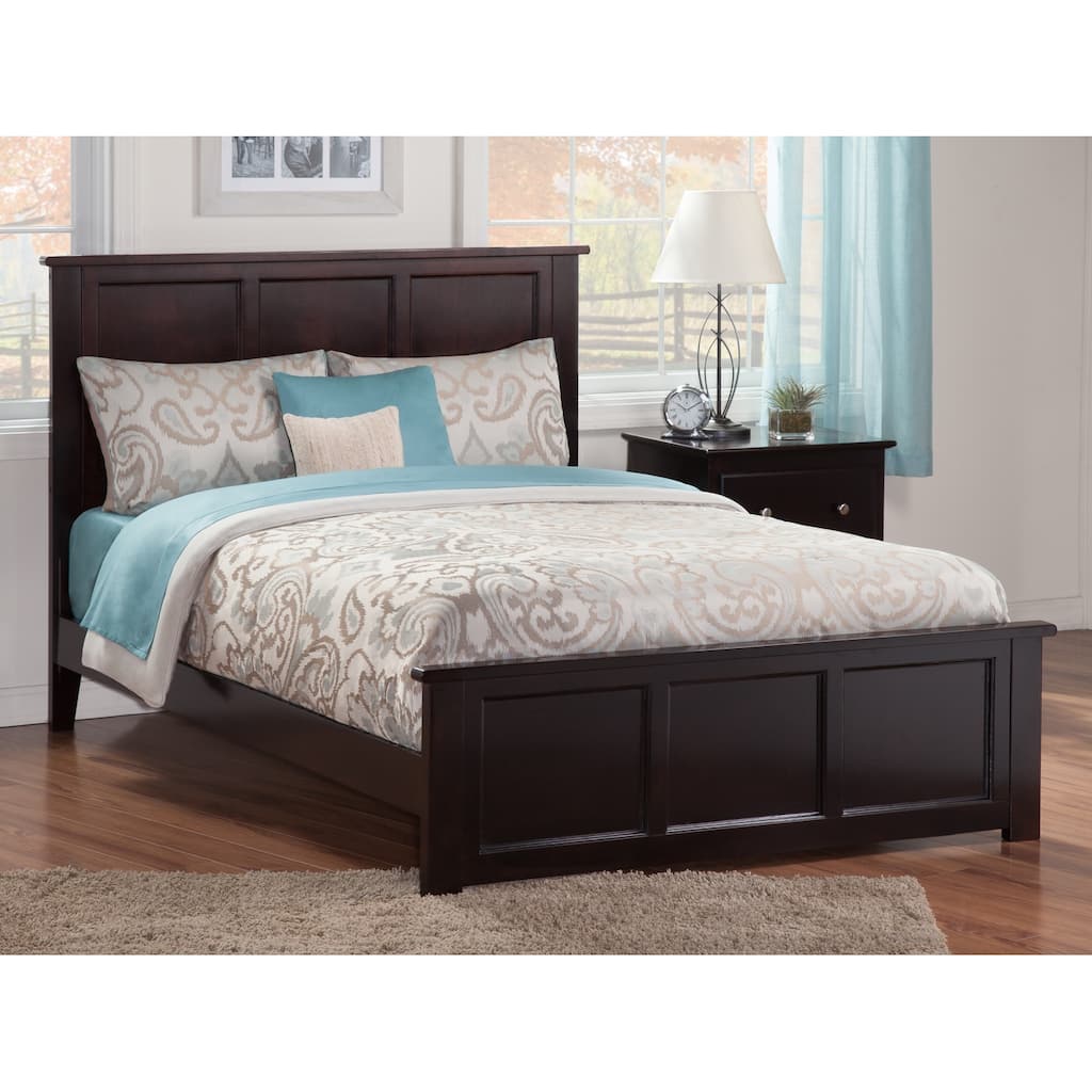Traditional Bed with Footboard - Solid Hardwood Frame, Espresso Finish - Queen Size Bedroom Furniture