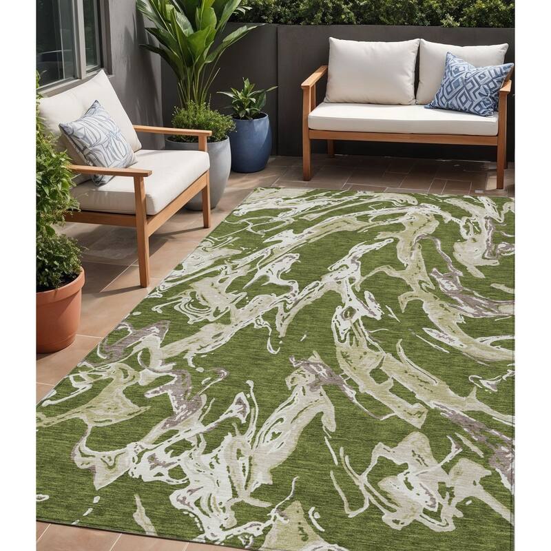 HomeRoots Abstract Transitional Rectangle Outdoor Rug - 5' X 8'